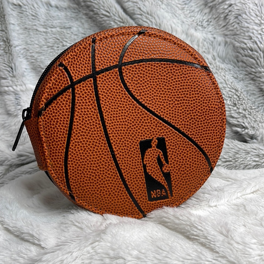 NBA basketball cds or games dvds storage